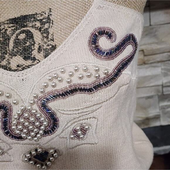 MARC D'ALCY Wool and Silk Blend beaded and pearl embellished sweater tank size M - Picture 3 of 11